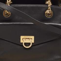 Pre Owned Salvatore Ferragamo Black Leather Aline Smooth Shoulder Bag