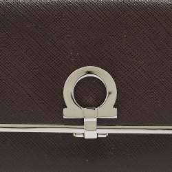 Pre Owned Salvatore Ferragamo Brown Leather Gancini Icona Continental Wallet