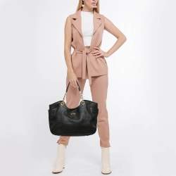 Pre Owned Salvatore Ferragamo Black Leather Betulla Tote