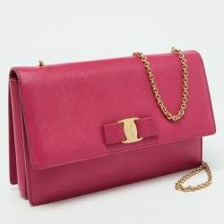 Pre Owned Salvatore Ferragamo Pink Saffiano Leather Vara Bow Chain Shoulder Bag