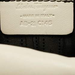Pre Owned Salvatore Ferragamo Black/Off White Leather Gancini Shoulder Bag