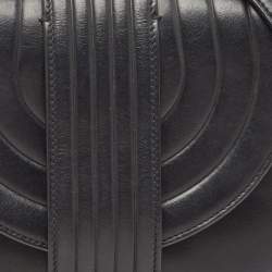 Pre Owned Salvatore Ferragamo Black Quilted Leather Rosette Crossbody Bag
