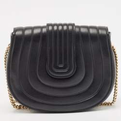 Pre Owned Salvatore Ferragamo Black Quilted Leather Rosette Crossbody Bag