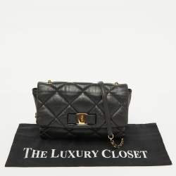 Pre Owned Salvatore Ferragamo Black Quilted Leather Vara Bow Chain Shoulder Bag