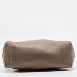 Pre Owned Salvatore Ferragamo Beige Leather Zipped Shoulder Bag