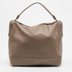 Pre Owned Salvatore Ferragamo Beige Leather Zipped Shoulder Bag