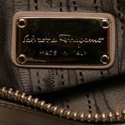 Pre Owned Salvatore Ferragamo Beige Leather Zipped Shoulder Bag