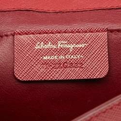 Pre Owned Salvatore Ferragamo Red Leather Miss Vara Slim Clutch