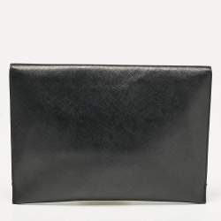 Pre Owned Salvatore Ferragamo Black Saffiano Leather Vara Bow Clutch