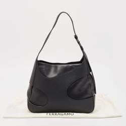 Pre Owned Salvatore Ferragamo Black Leather Cut Out Detail Shoulder Bag