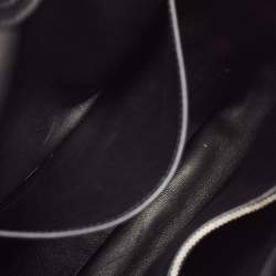 Pre Owned Salvatore Ferragamo Black Leather Cut Out Detail Shoulder Bag