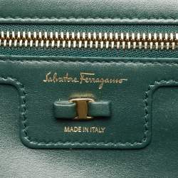 Pre Owned Salvatore Ferragamo Green Leather Ginny Shoulder Bag
