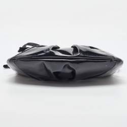 Pre Owned Salvatore Ferragamo Black Patent Leather Vara Bow Shoulder Bag