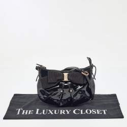 Pre Owned Salvatore Ferragamo Black Patent Leather Vara Bow Shoulder Bag