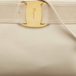Salvatore Ferragamo Off White Leather Vara Bow Crossbody Bag