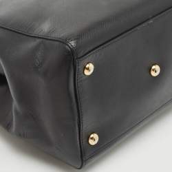 Pre Owned Salvatore Ferragamo Black Leather Vara Bow Chain Tote