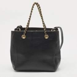 Pre Owned Salvatore Ferragamo Black Leather Vara Bow Chain Tote