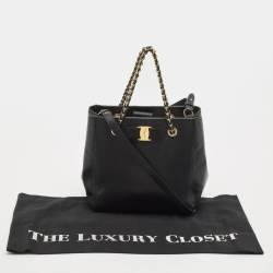 Pre Owned Salvatore Ferragamo Black Leather Vara Bow Chain Tote