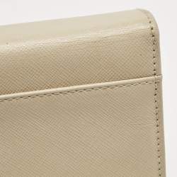 Pre Owned Salvatore Ferragamo Beige Leather Gancini Chain Clutch 