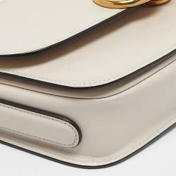 Salvatore Ferragamo Ivory Leather Trapezio Shoulder Bag