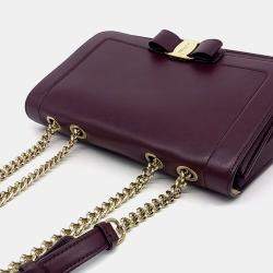 Salvatore Ferragamo Burgundy Leather Vara shoulder bag