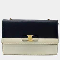Pre Owned Salvatore Ferragamo Black White Leather Genie Crossbody Bag