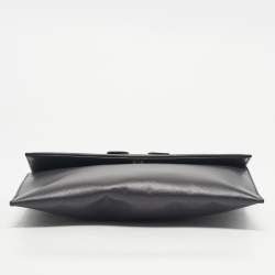 Pre Owned Salvatore Ferragamo Grey Leather Vara Bow Flat Clutch