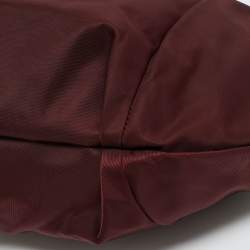 Pre Owned Salvatore Ferragamo Burgundy/Brown Nylon and Patent Leather Vara Bow Hobo