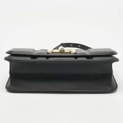 Pre Owned Salvatore Ferragamo Black Embossed Leather Gancini Shoulder Bag