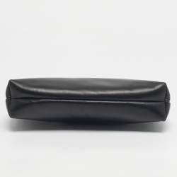 Pre Owned Salvatore Ferragamo Black Leather Vara Clutch