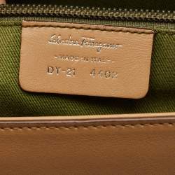 Pre Owned Salvatore Ferragamo Beige Leather Gancio Tote