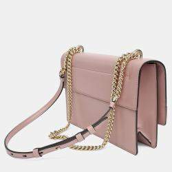 Pre Owned Salvatore Ferragamo Pink Leather Vara shoulder bag