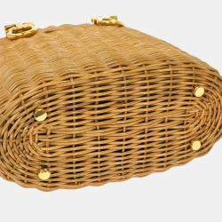 مملوكة مسبقًا Salvatore Ferragamo Beige Rattan Gancini Basket Handbag