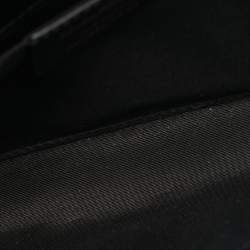 مملوكة مسبقًا Salvatore Ferragamo Black Leather Vara Bow Clutch Bag