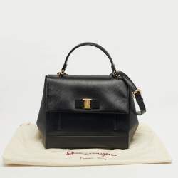 Pre Owned Salvatore Ferragamo Black Leather Carrie Top Handle Bag