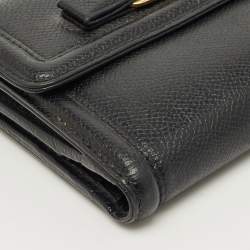 Pre Owned Salvatore Ferragamo Black Leather Vara Bow French Wallet