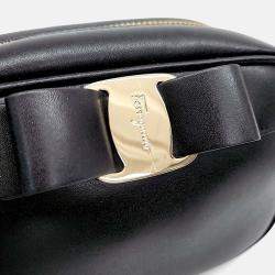 Pre Owned Salvatore Ferragamo Black Leather Vara Crossbody Bag