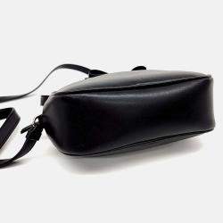 Pre Owned Salvatore Ferragamo Black Leather Vara Crossbody Bag