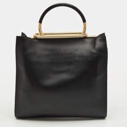 مملوكة مسبقًا Salvatore Ferragamo Frame Black Leather Tote