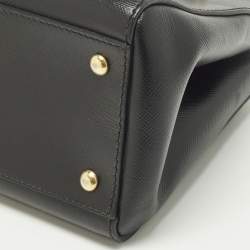 مملوكة مسبقًا Salvatore Ferragamo Melike Vara Bow Mini Black Leather Chain Tote