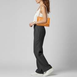 مملوكة مسبقًا Salvatore Ferragamo Viva Bow Mustard Padded Leather Shoulder Bag