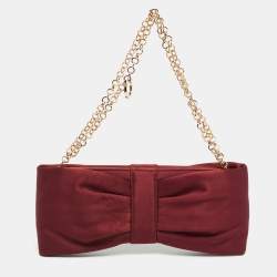 مملوكة مسبقًا حقيبة كلتش سالفاتوري فيراغامو ساتان بورجوندي مزينة فيونكة بسلسلة