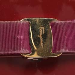 مملوكة مسبقًا محفظة سالفاتوري فيراغامو فيرا بو طية مزدوجة جلد براءة حمراء