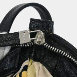 مملوكة مسبقًا Salvatore Ferragamo Black Vara Bow Handbag