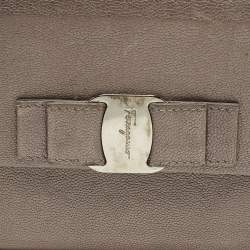 Pre Owned محفظة سالفاتوري فيراغامو فارا بو جلد موف فرنسية