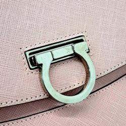 مملوكة مسبقًا حقيبة توت سالفاتوري فيراغامو غانتشيني جلد زهري