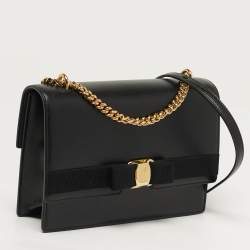 Pre Owned Salvatore Ferragamo Vara Bow Chain Black Leather Shoulder Bag