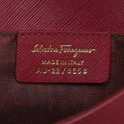 مملوكة مسبقًا حقيبة كتف سالفاتوري فيراغامو فارا بو جلد وردية