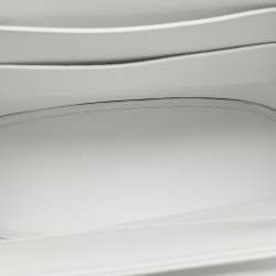 Pre Owned Salvatore Ferragamo Wanda White Leather Tote