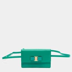Pre Owned Salvatore Ferragamo Vara Bow Green Leather Convertible Belt Bag